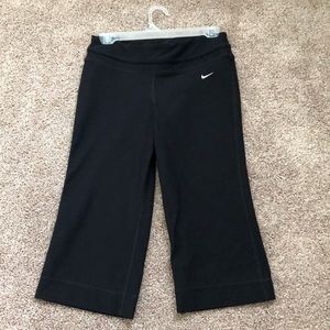 Nike capris
